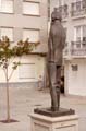 Valle Incln_Monumento al escritor en Puebla de Caramian